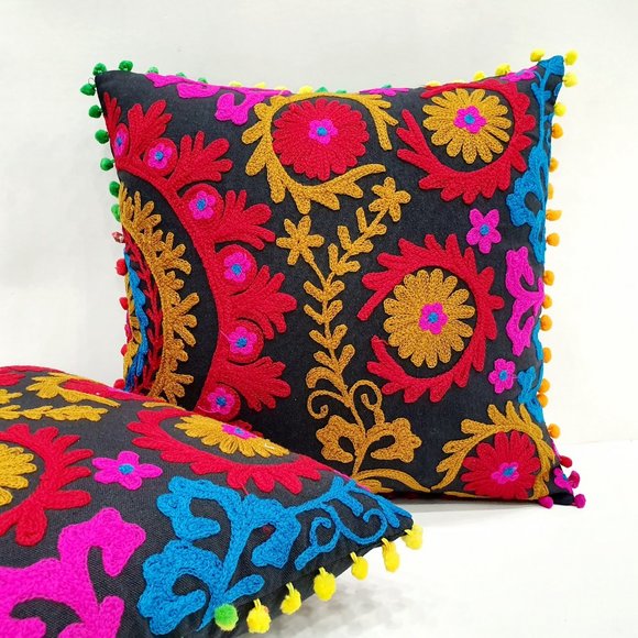 Embroidery work cushion Cover - Picture 6 of 6